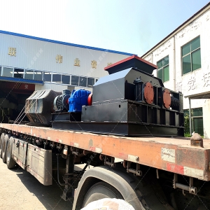 2PG1007中型液壓直聯對輥制砂機發往湖南