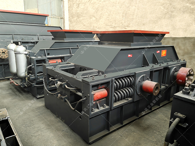 青石和河卵石哪個制砂好？用對輥破碎機怎么樣？